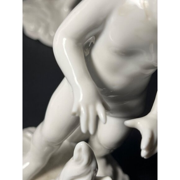 Dresden Porcelain Set Of 4 White  Cherub Figurines Angelic Decor Sculptures 5.5" - Picture 8 of 10